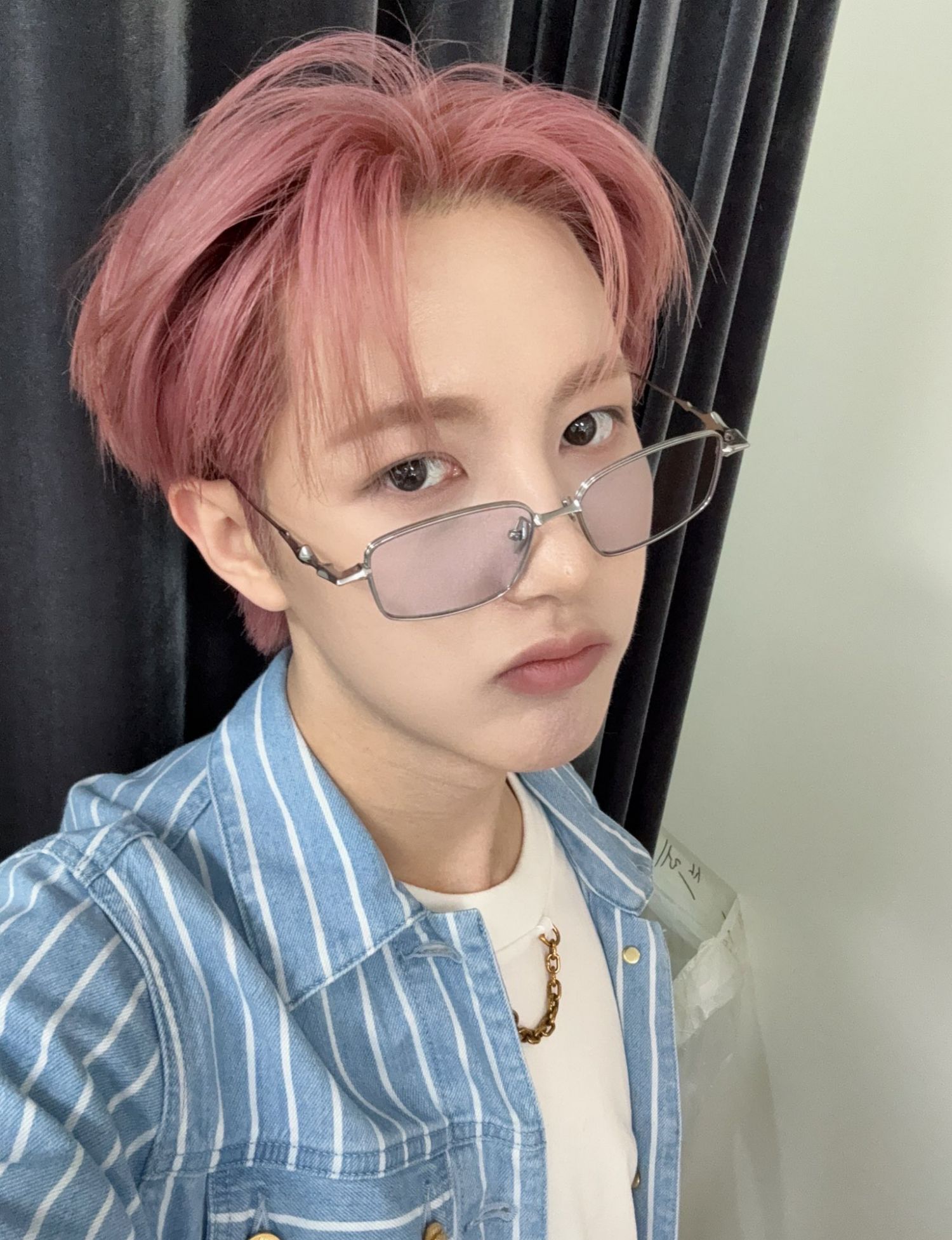Recent activity shot of Renjun (NCT DREAM)