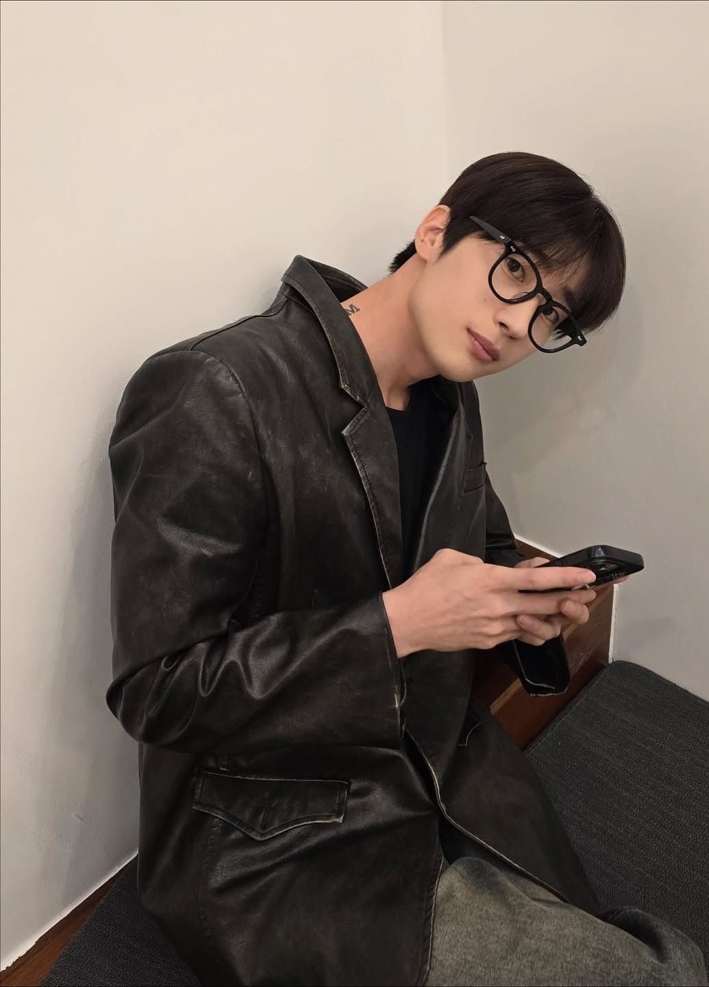 Recent activity shot of Han Seungwoo