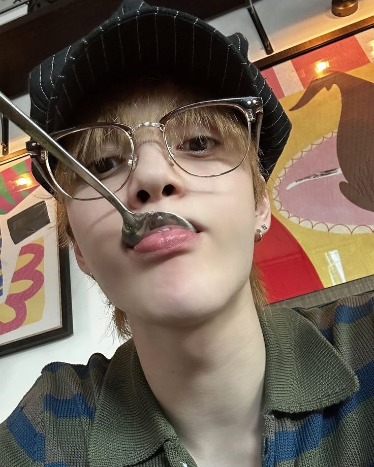 Behind-the-scenes cut of Daniel (SMTR25)