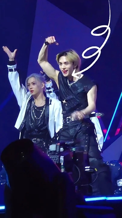 A moment captured by Hyunjin (Stray Kids)'s fan