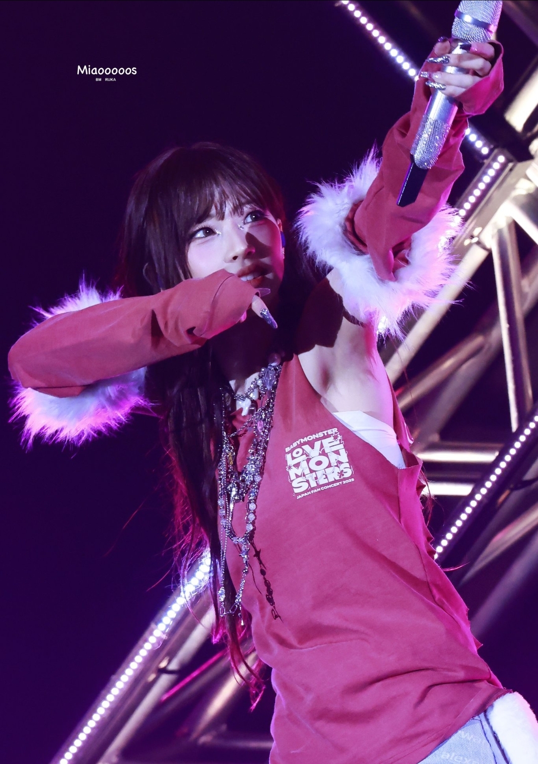 A moment captured by Ruka (BABYMONSTER)'s fan