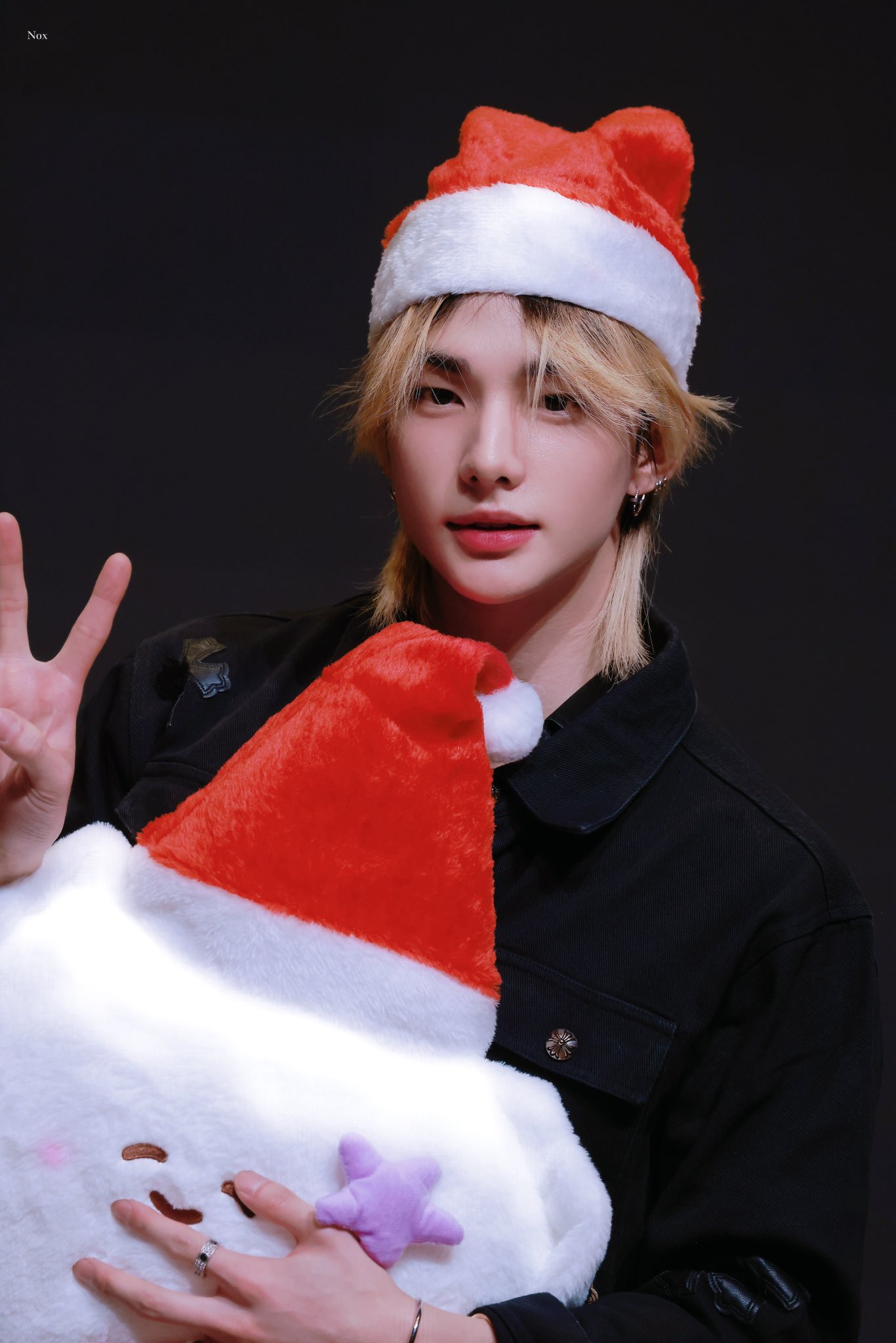 Posting K-POP populer yang disukai penggemar