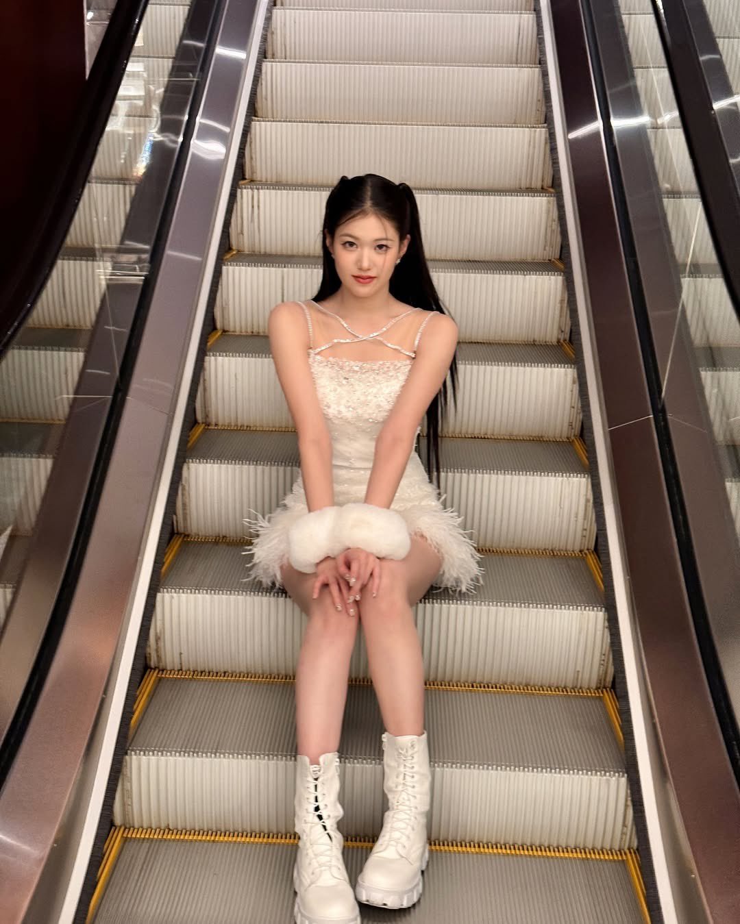 Recent activity shot of Yoon Jiyoon