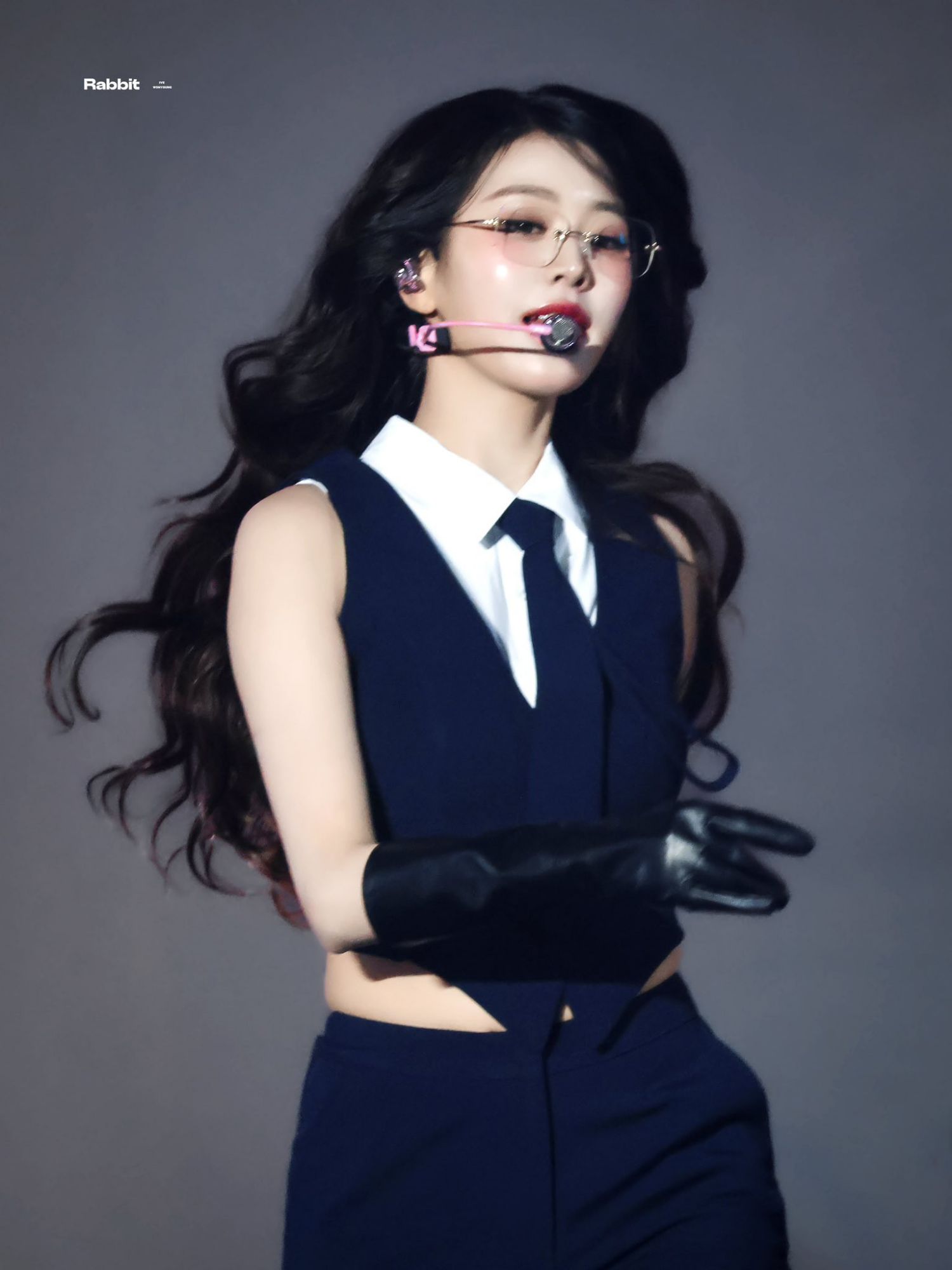 A moment captured by Jang Wonyoung (IVE)'s fan