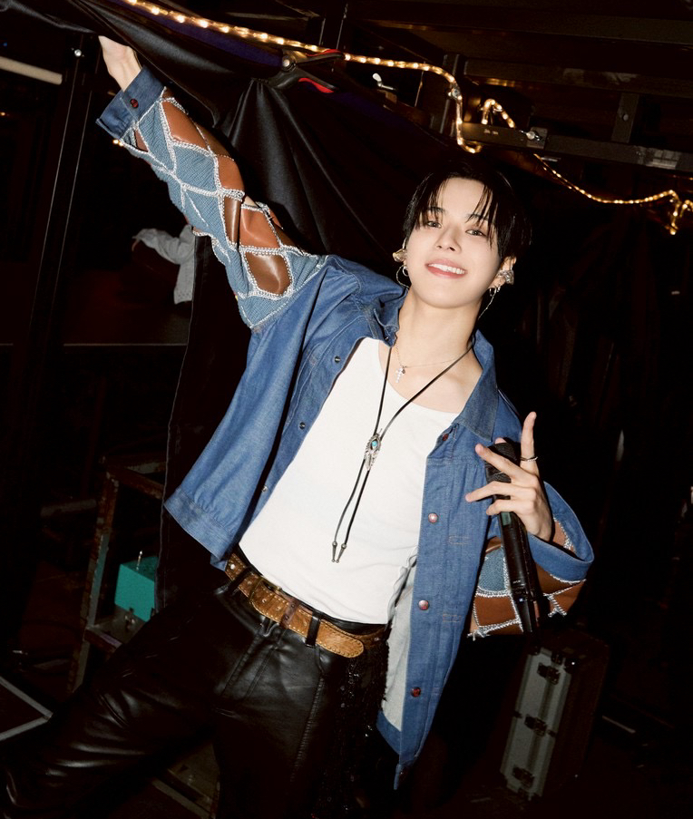 Behind-the-scenes cut of Yoon Jaehyuk (TREASURE)