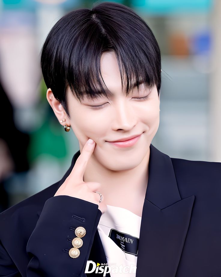 Behind-the-scenes cut of Hongjoong (ATEEZ)