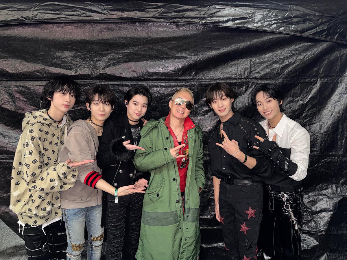 Recent activity shot of Hi-Fi Un!corn