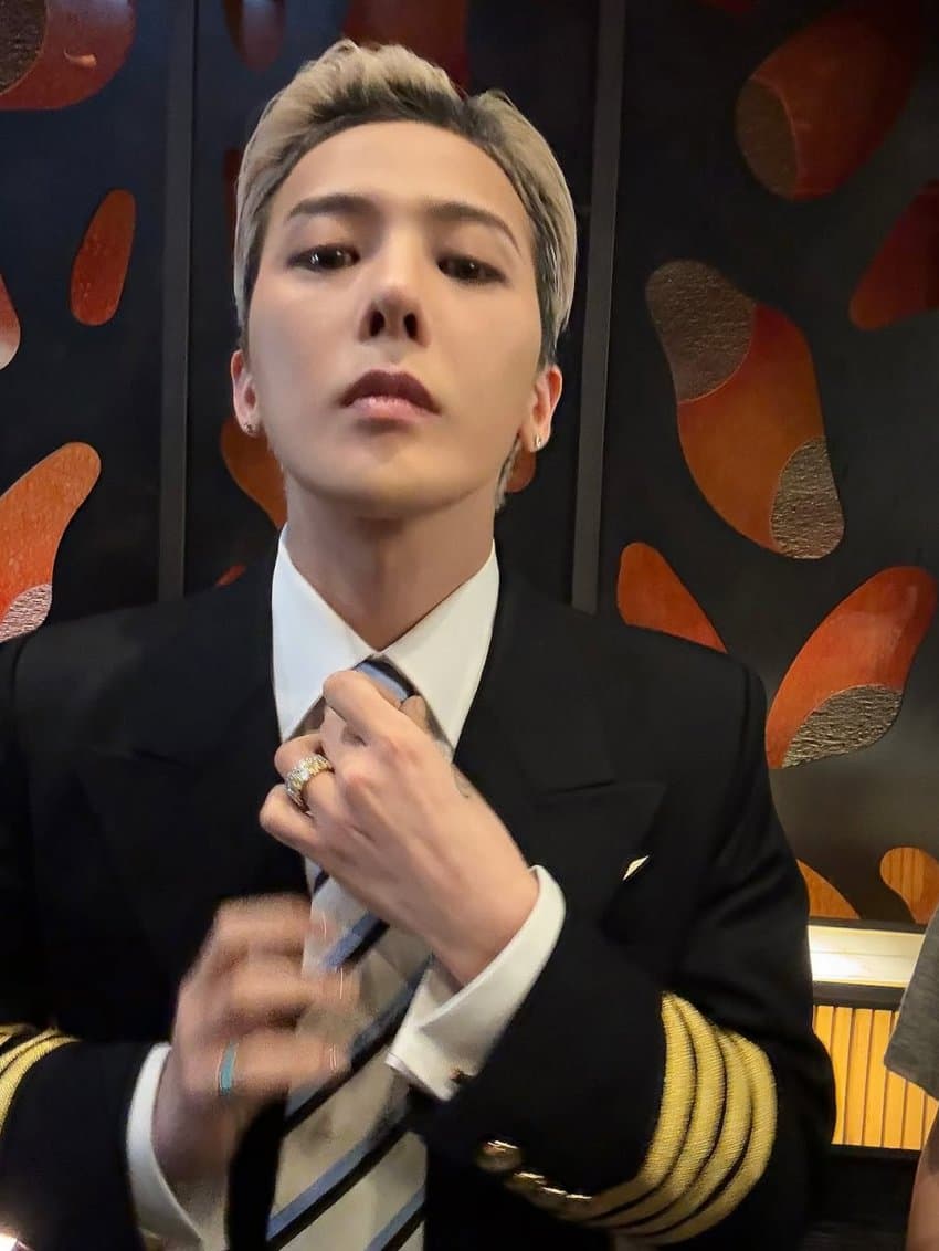 Recent activity shot of G-DRAGON (BIGBANG)