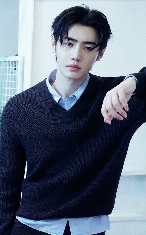 Foto terbaru Sunghoon (ENHYPEN)