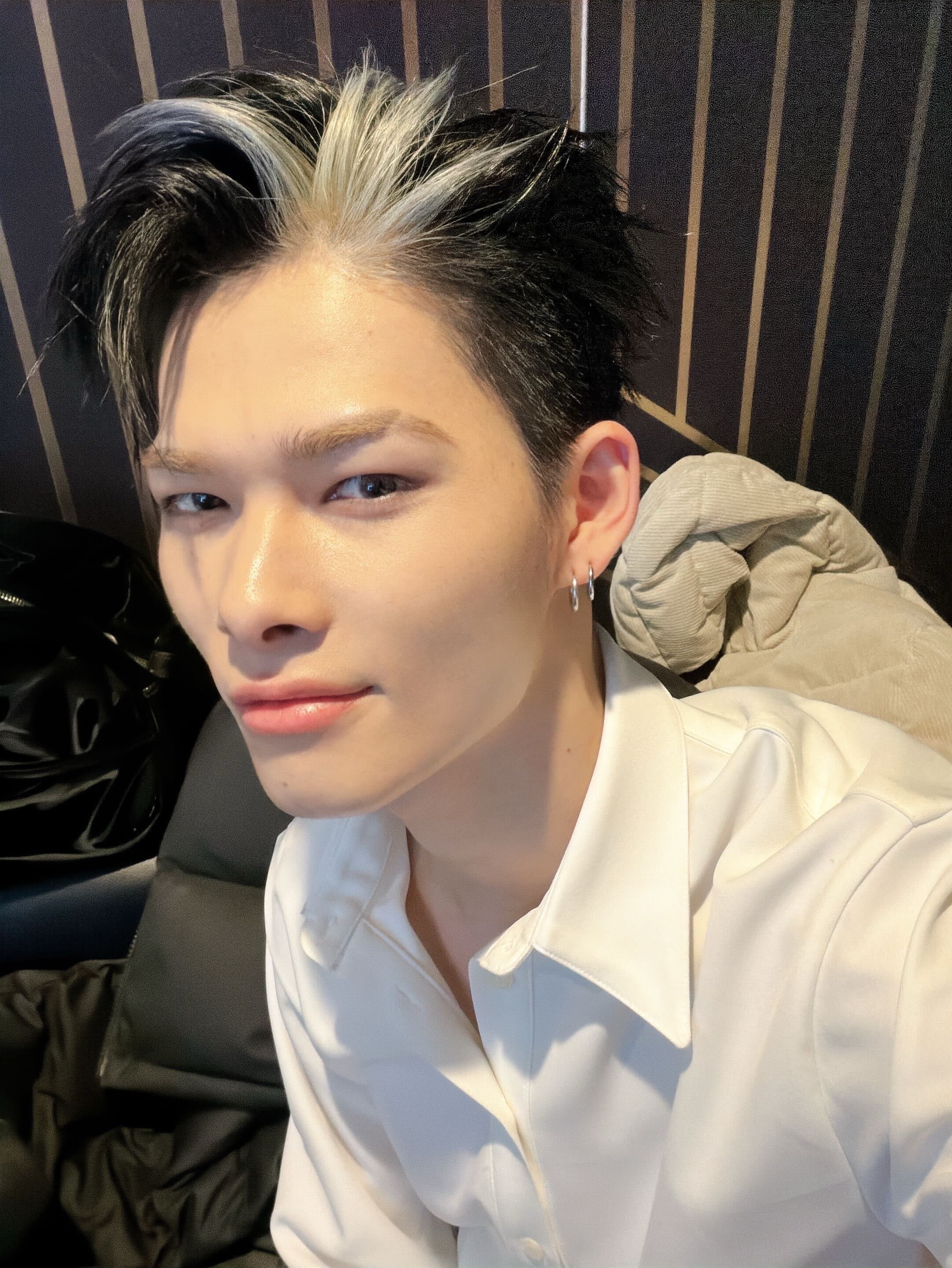 NI-KI (ENHYPEN)的最新照片