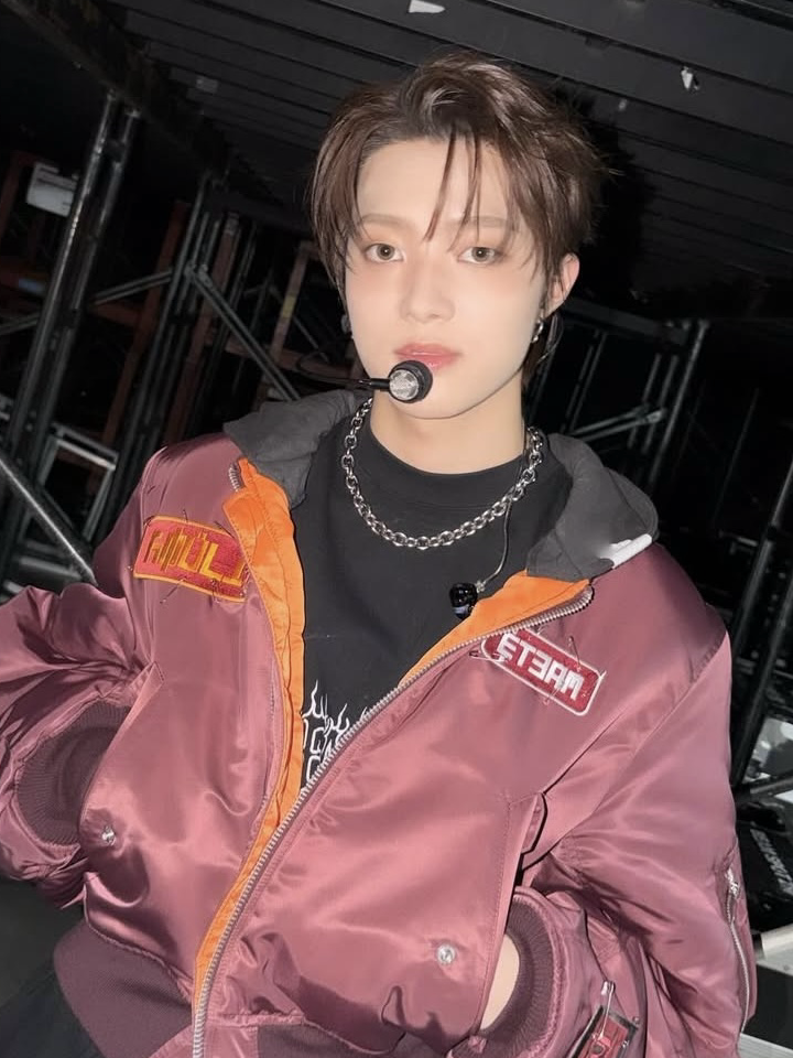 Latest photo of EJ (&TEAM)