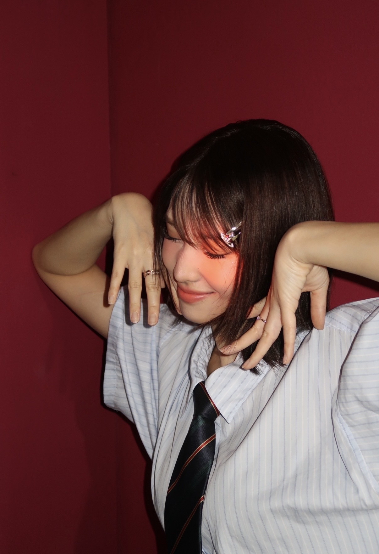 모모 (TWICE)의 비하인드 컷