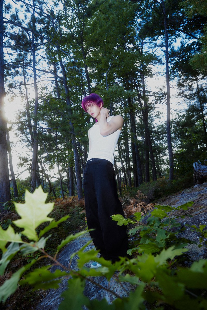 A moment captured by CRAVITY's fan