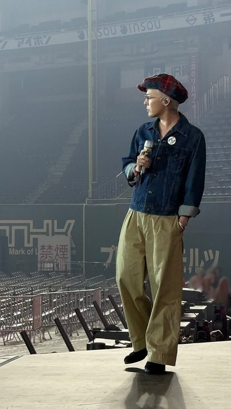 Recent activity shot of G-DRAGON (BIGBANG)