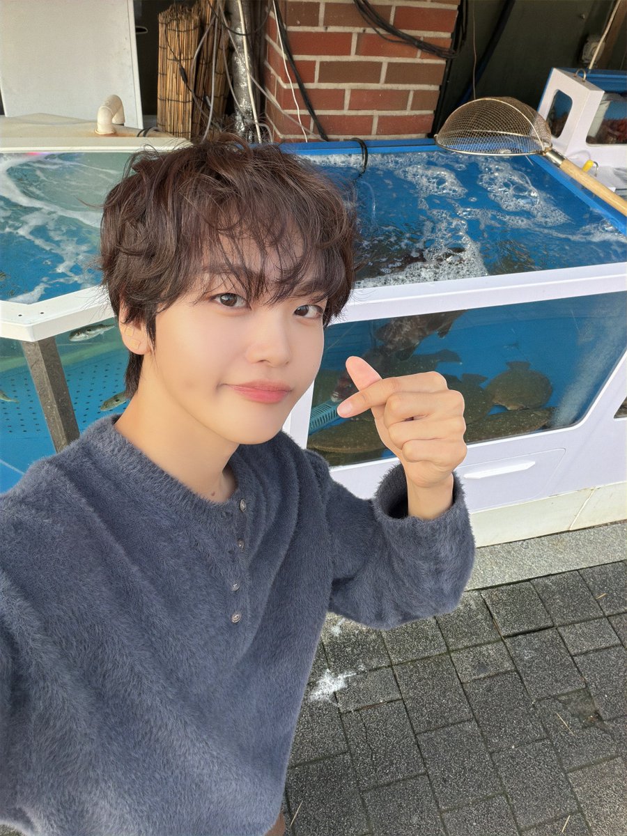 Recent activity shot of CRAVITY