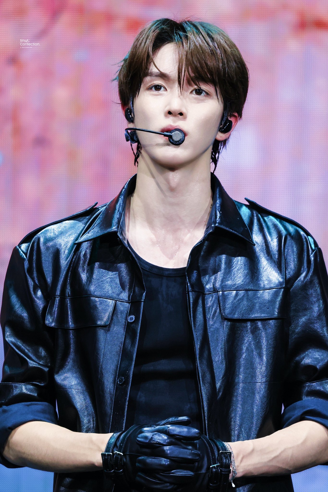 Recent activity shot of Sungchan (RIIZE)
