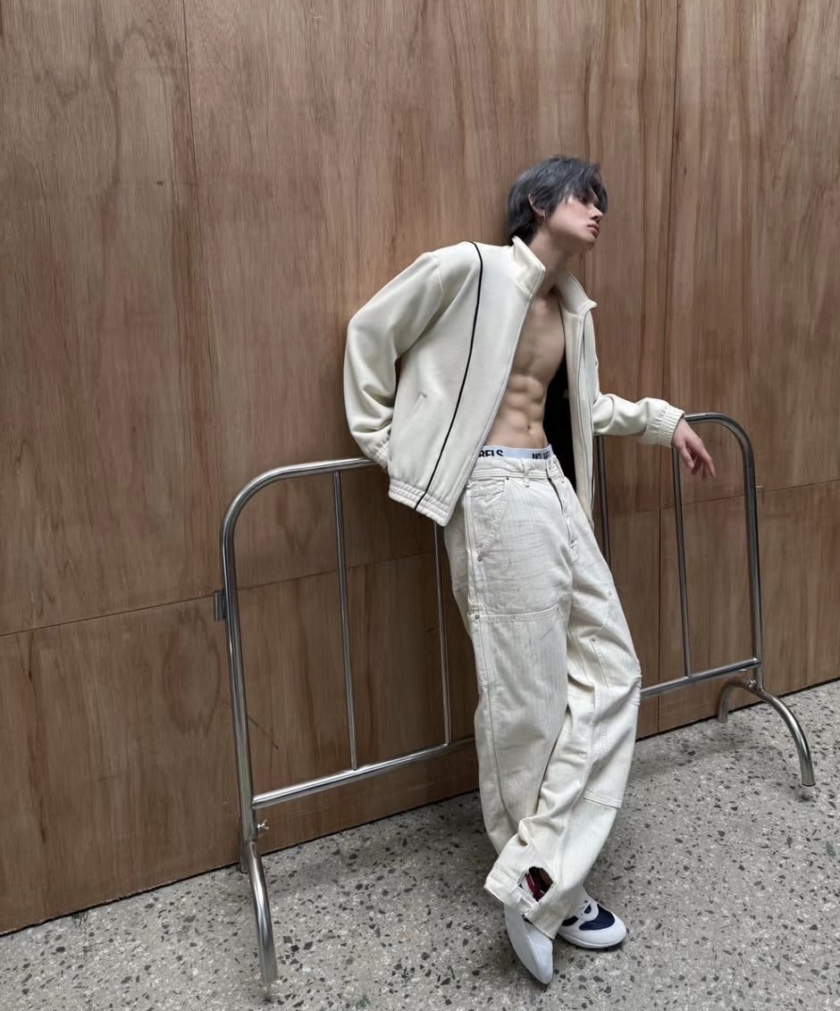 Recent activity shot of Yeonjun (TOMORROW X TOGETHER)