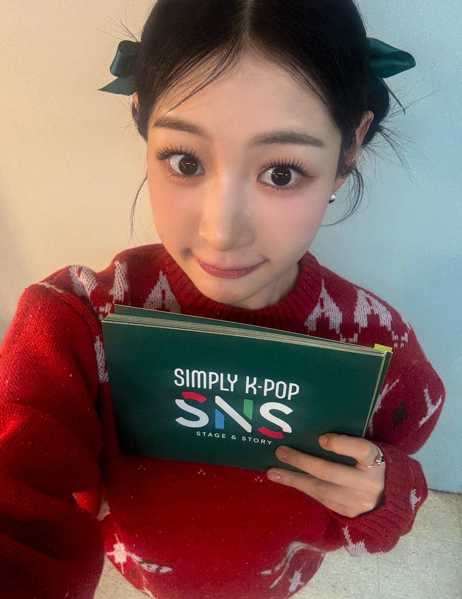 Latest photo of FIFTY FIFTY