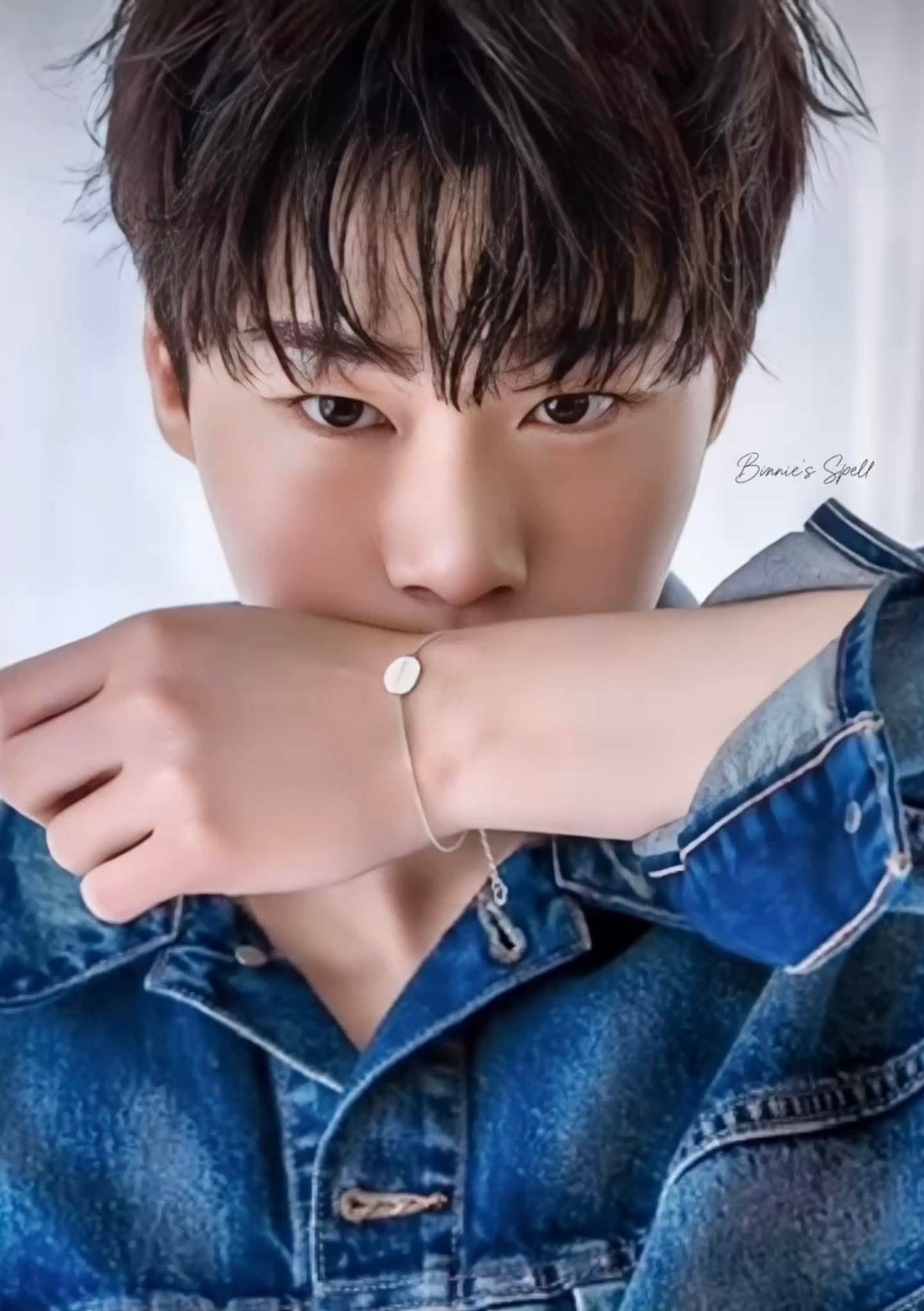 A moment captured by Moonbin (ASTRO)'s fan