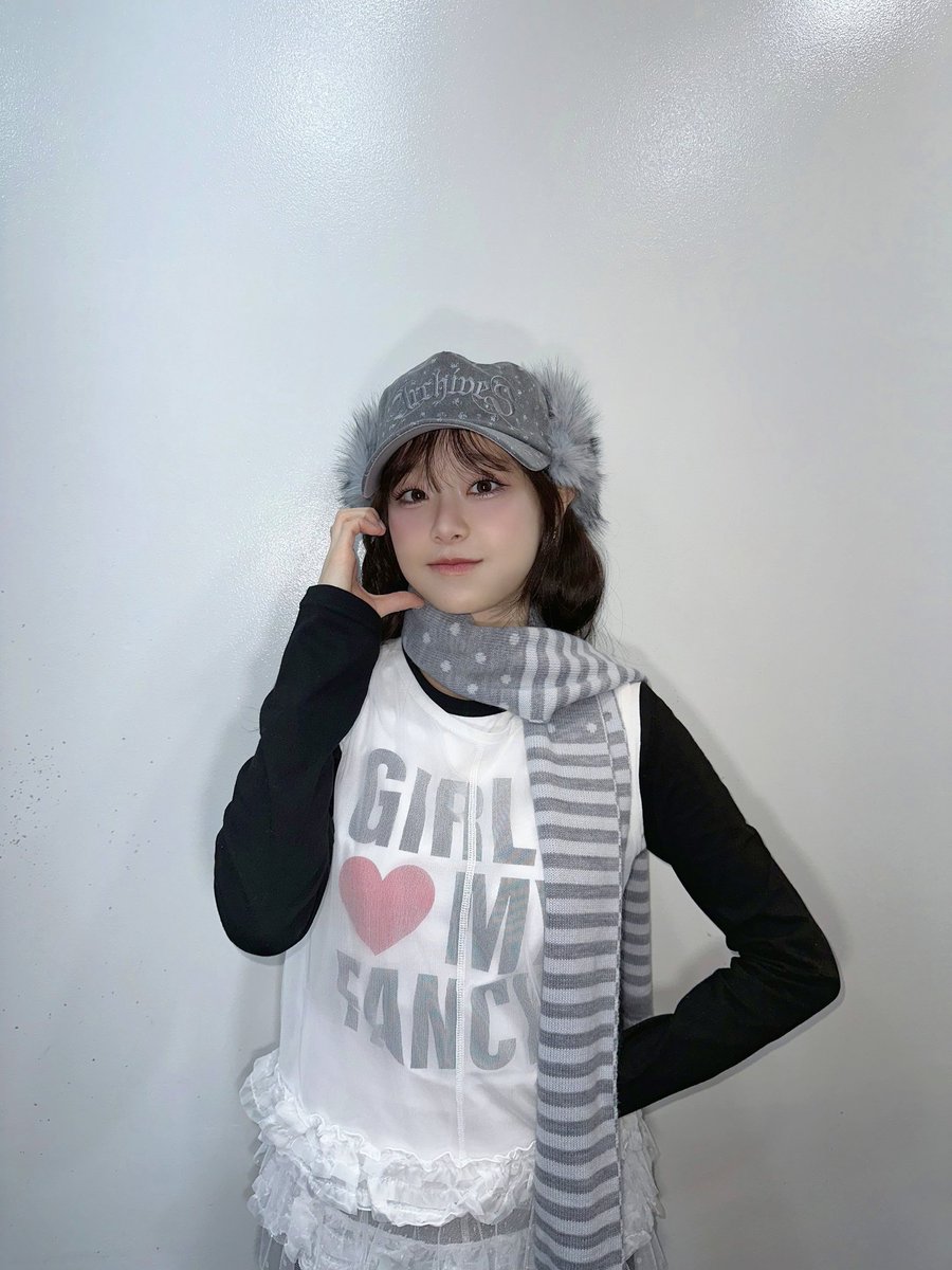 Chuu的最新活动照片