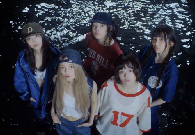 Latest photo of NewJeans