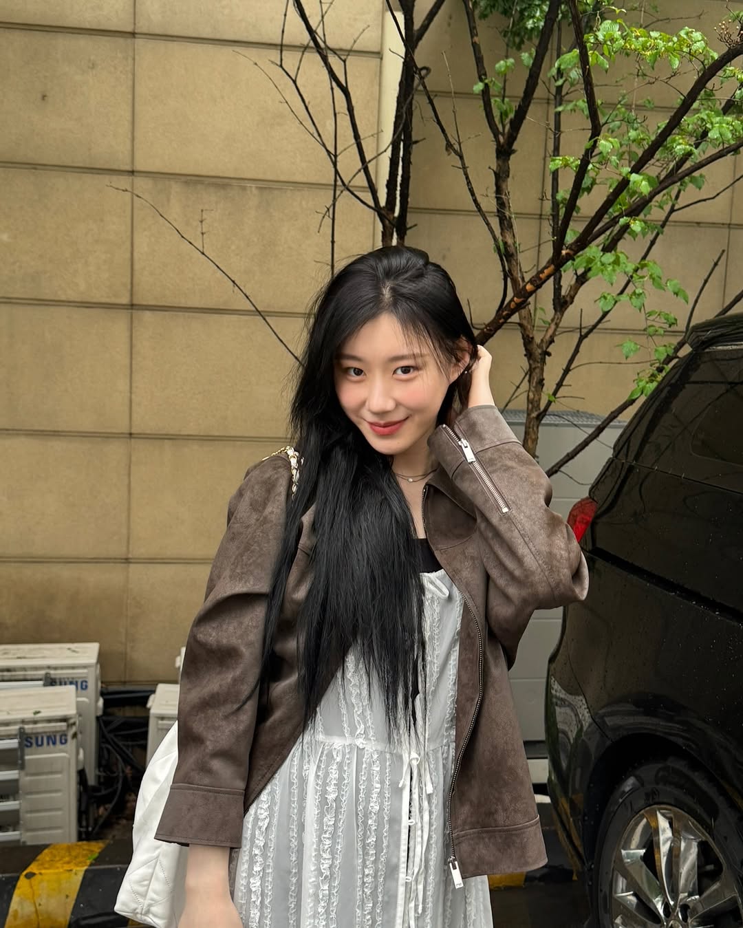 Behind-the-scenes cut of Chaeryeong (ITZY)