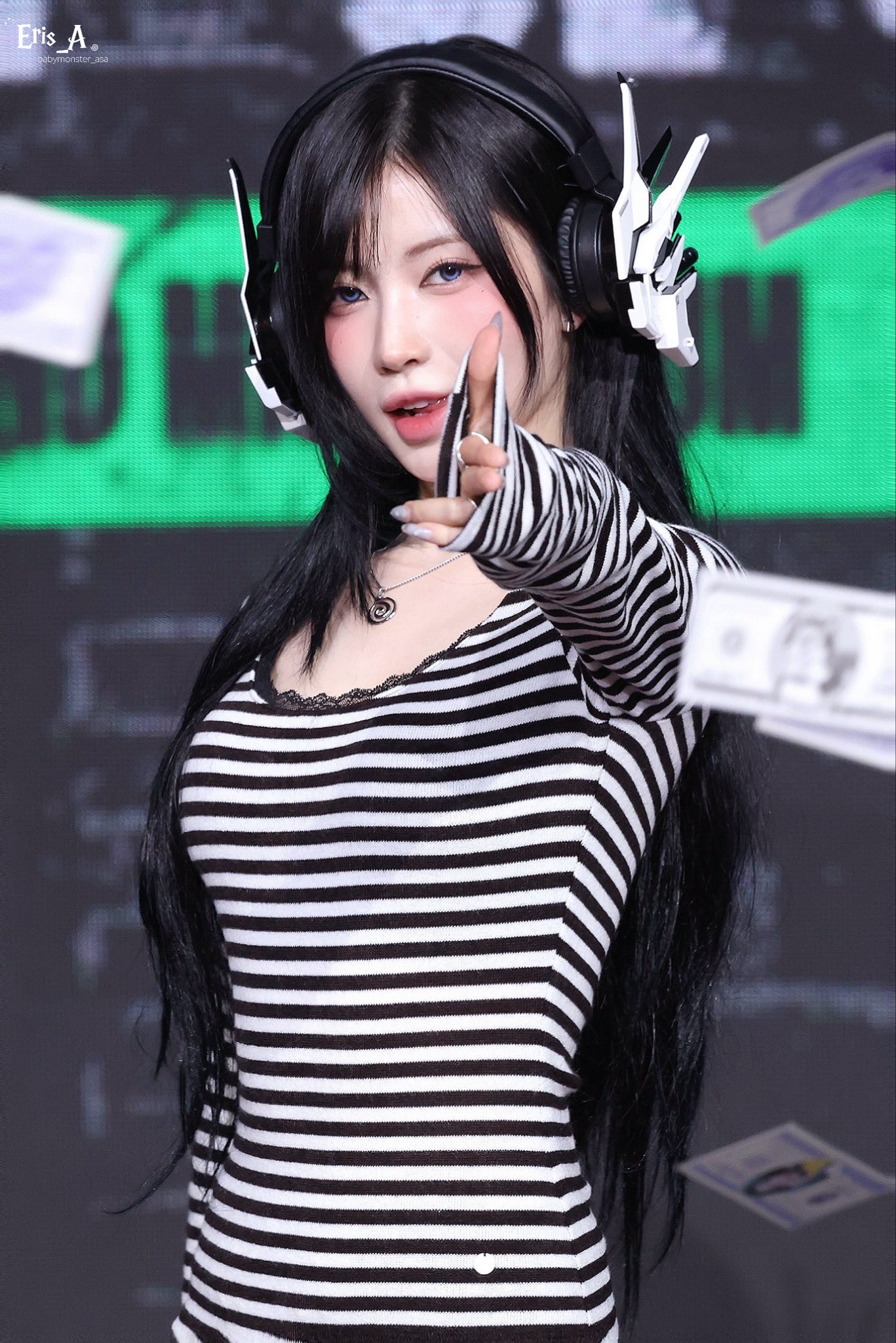 A moment captured by Asa (BABYMONSTER)'s fan