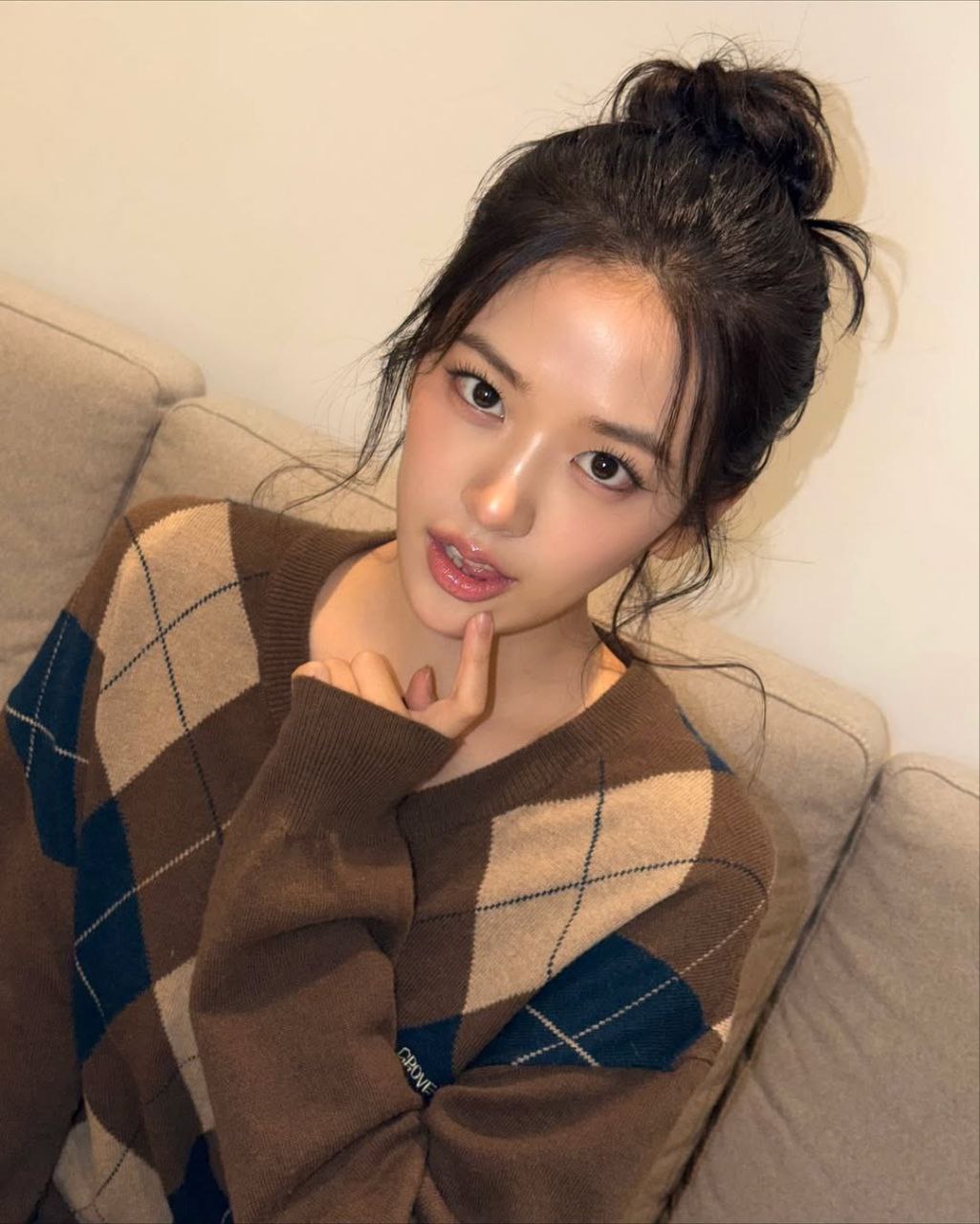 Latest photo of An Yujin (IVE)