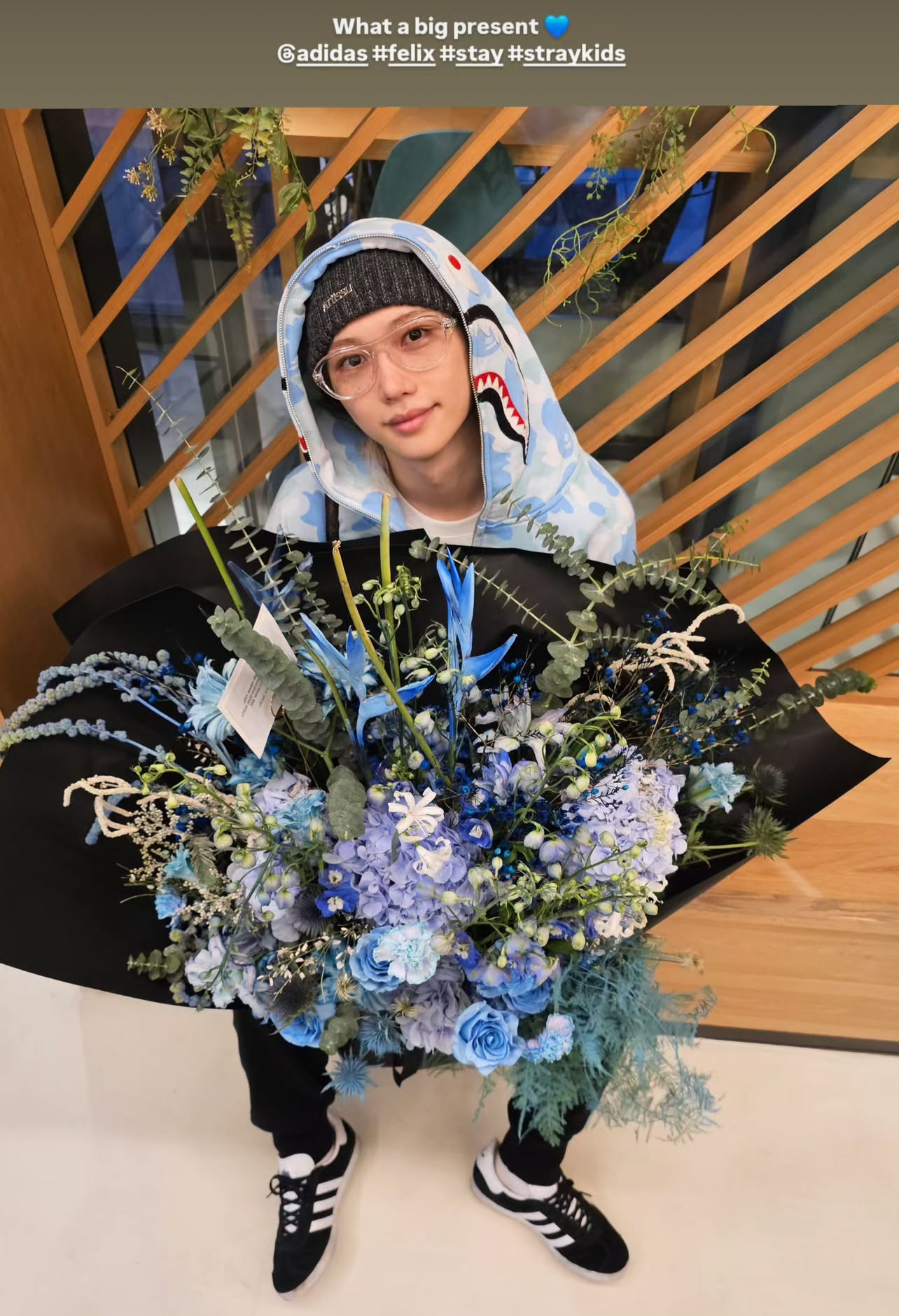 Recent activity shot of Felix (Stray Kids)