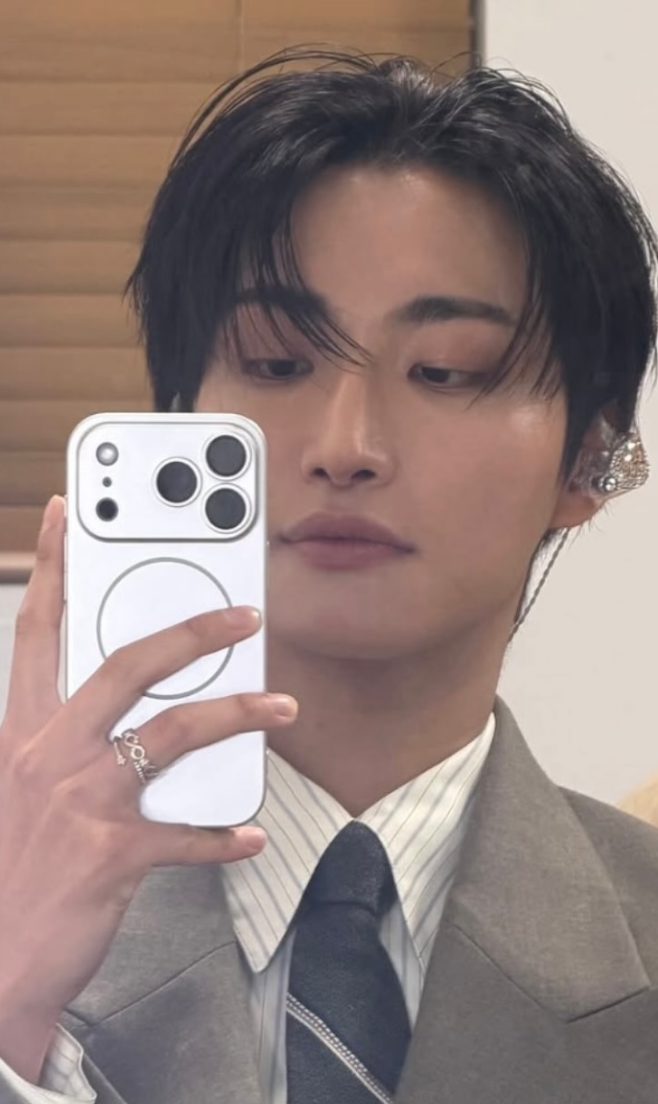 A moment captured by Seonghwa (ATEEZ)'s fan