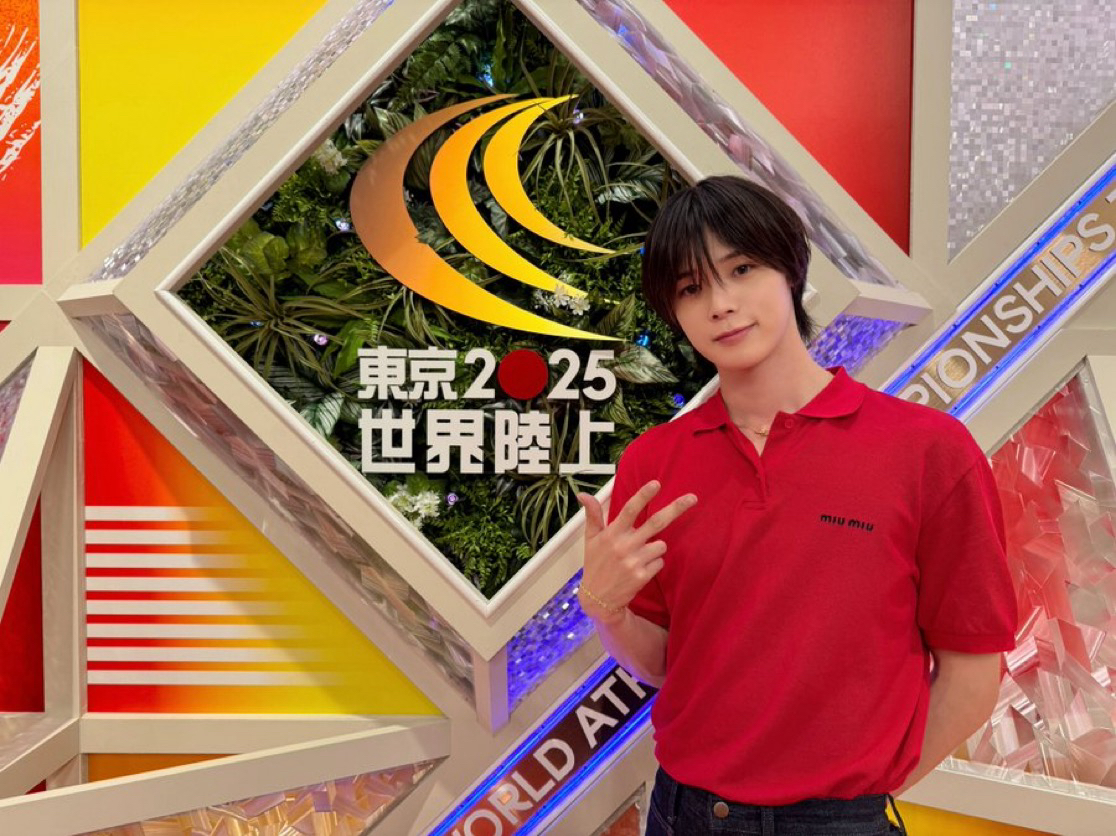 Behind-the-scenes cut of K (&TEAM)