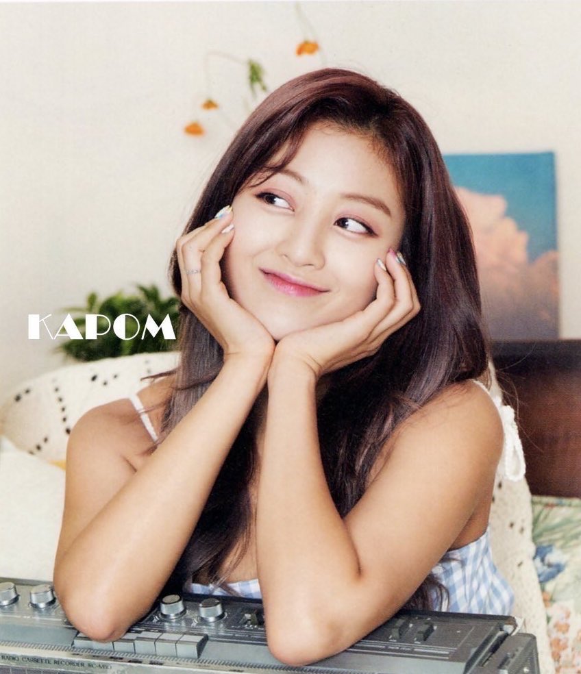 ジヒョ (TWICE)の最新写真