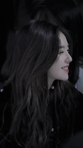 アイリーン (Red Velvet)の最新写真