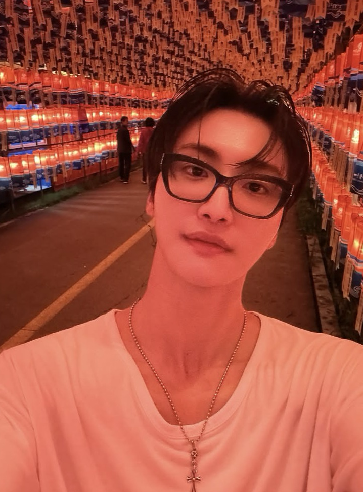 Behind-the-scenes cut of Seonghwa (ATEEZ)