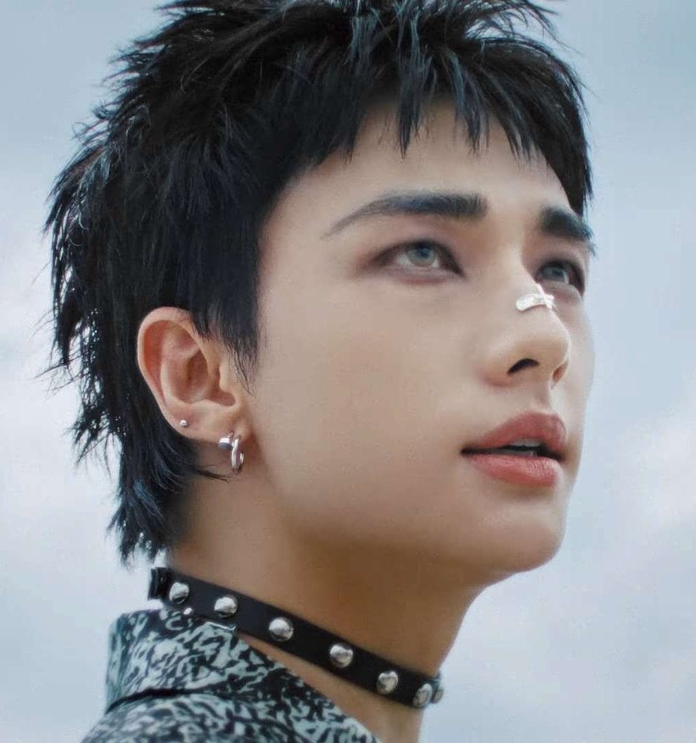 ヒョンジン ファンが 8月16日 に共有した写真 │ Stray Kids