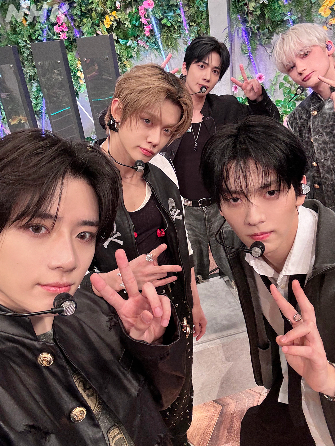 TOMORROW X TOGETHERの最新写真