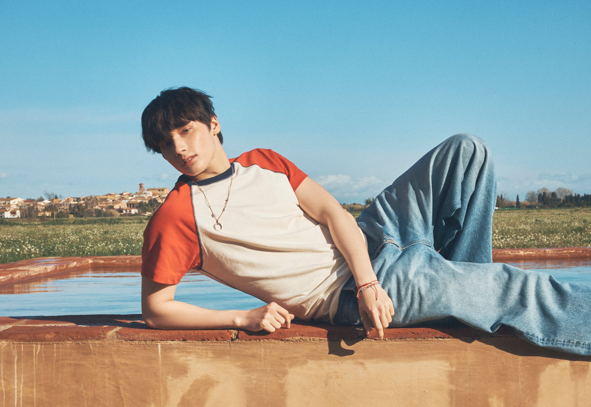 Foto terbaru HueningKai (TOMORROW X TOGETHER)