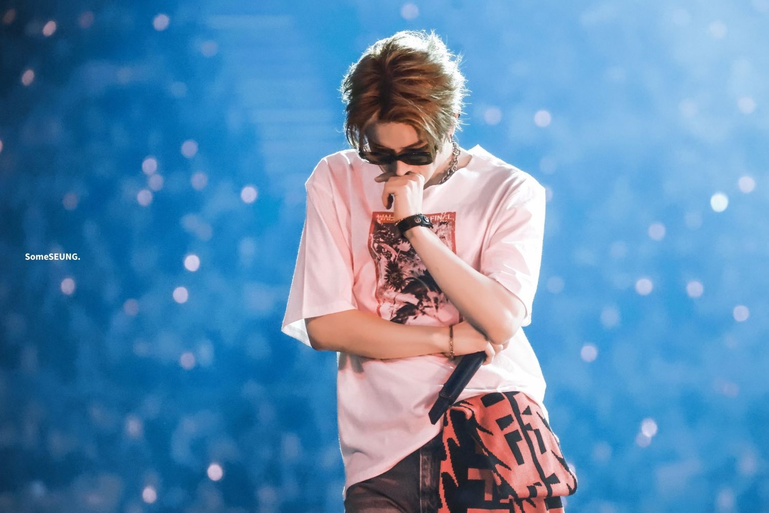 Foto aktivitas terbaru Heeseung (ENHYPEN)