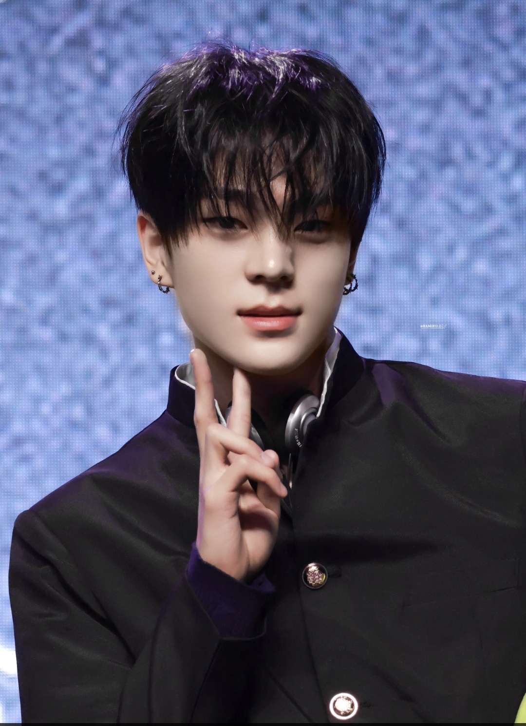 Momen yang diabadikan oleh penggemar Kim Junmin (WHIB)