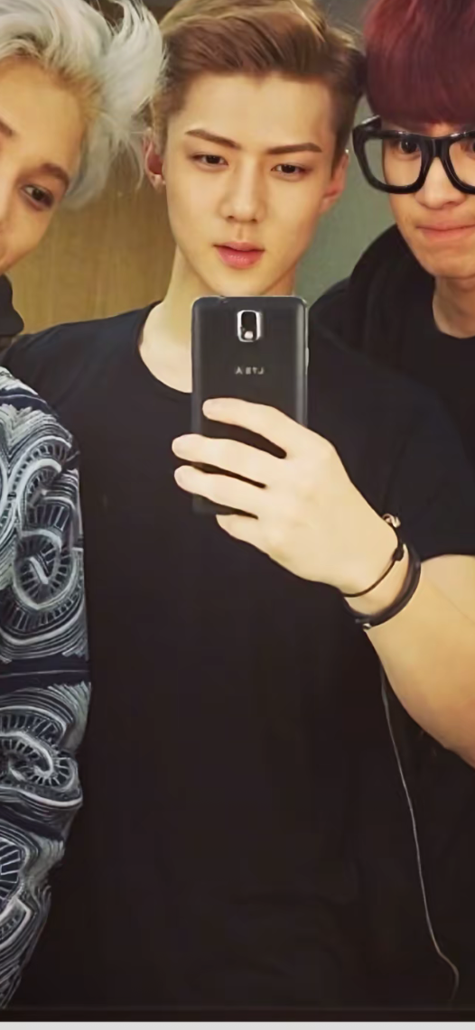 The most beloved wallpaper among Sehun (EXO)'s fans