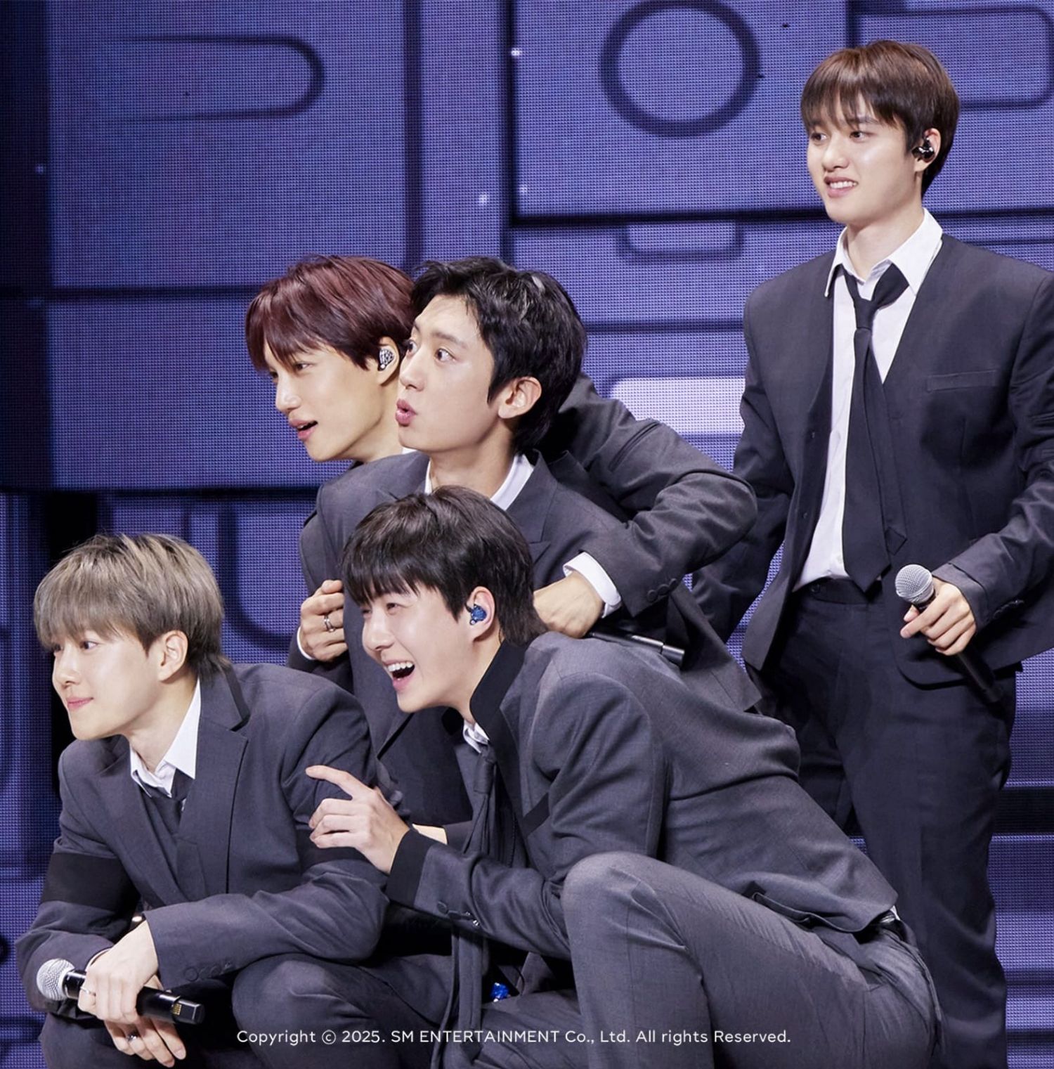 EXO 최근 활동샷