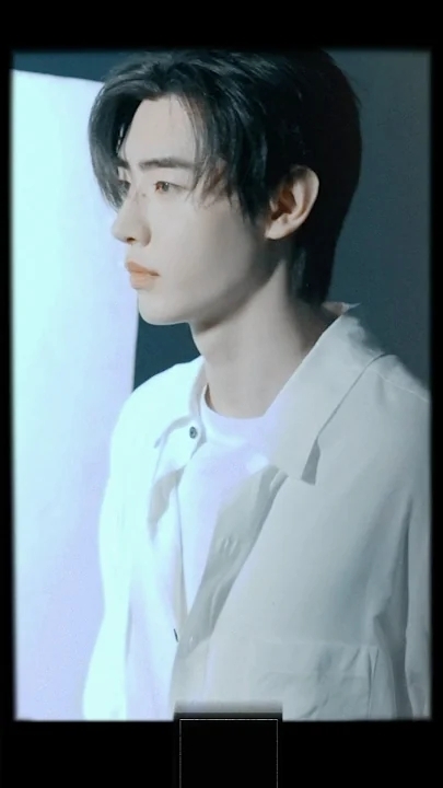 Today's most popular wallpaper in the Sunghoon (ENHYPEN) community