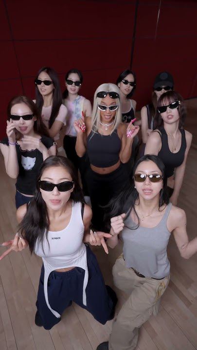 TWICE 최근 활동샷