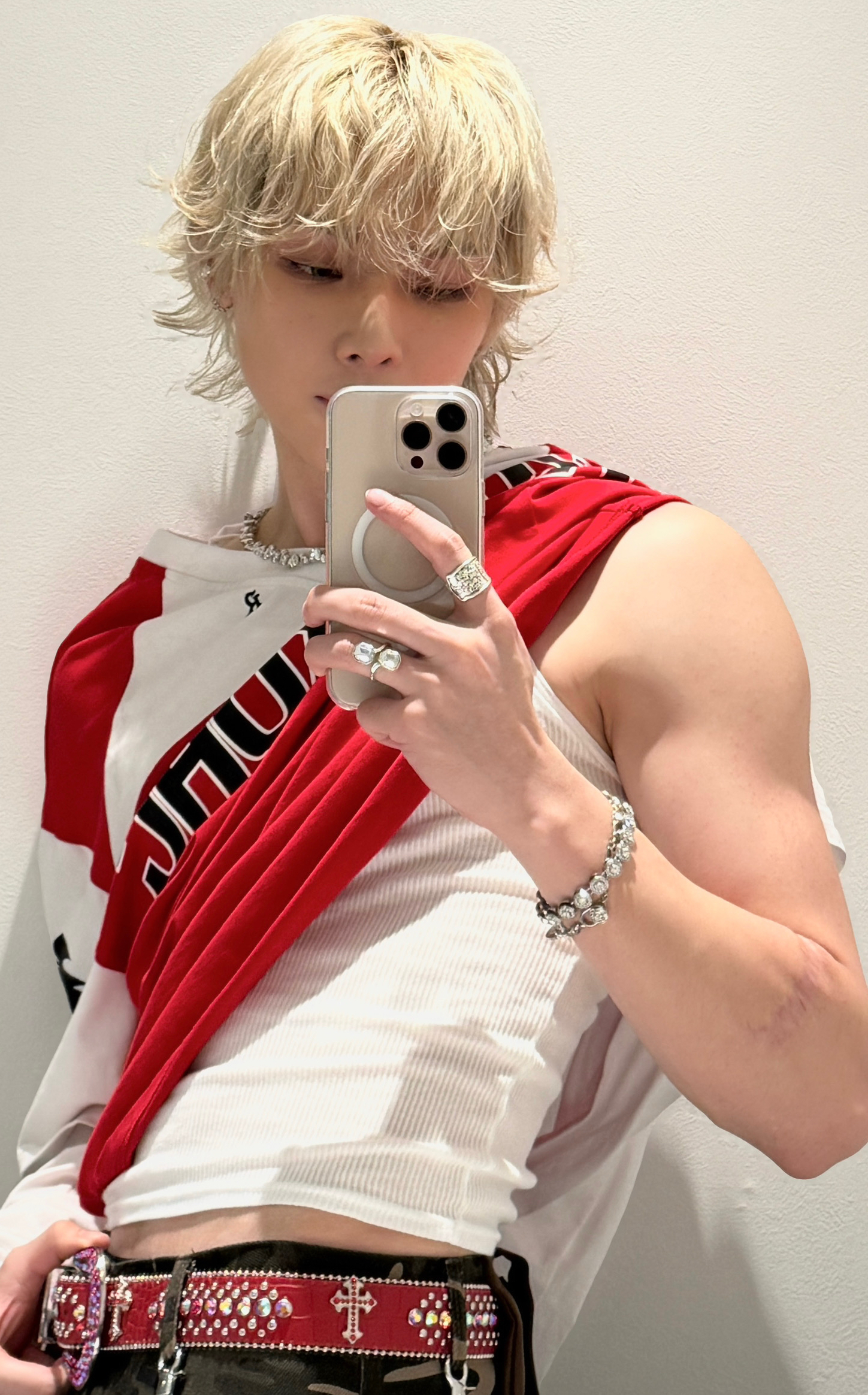 Behind-the-scenes cut of Nicholas (&TEAM)