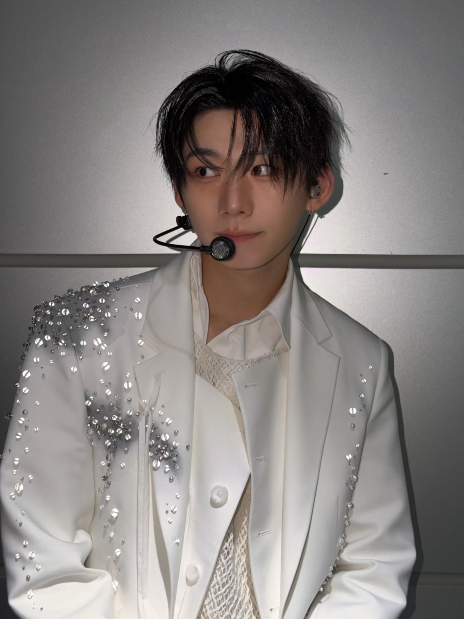 Behind-the-scenes cut of Park Han (AHOF)