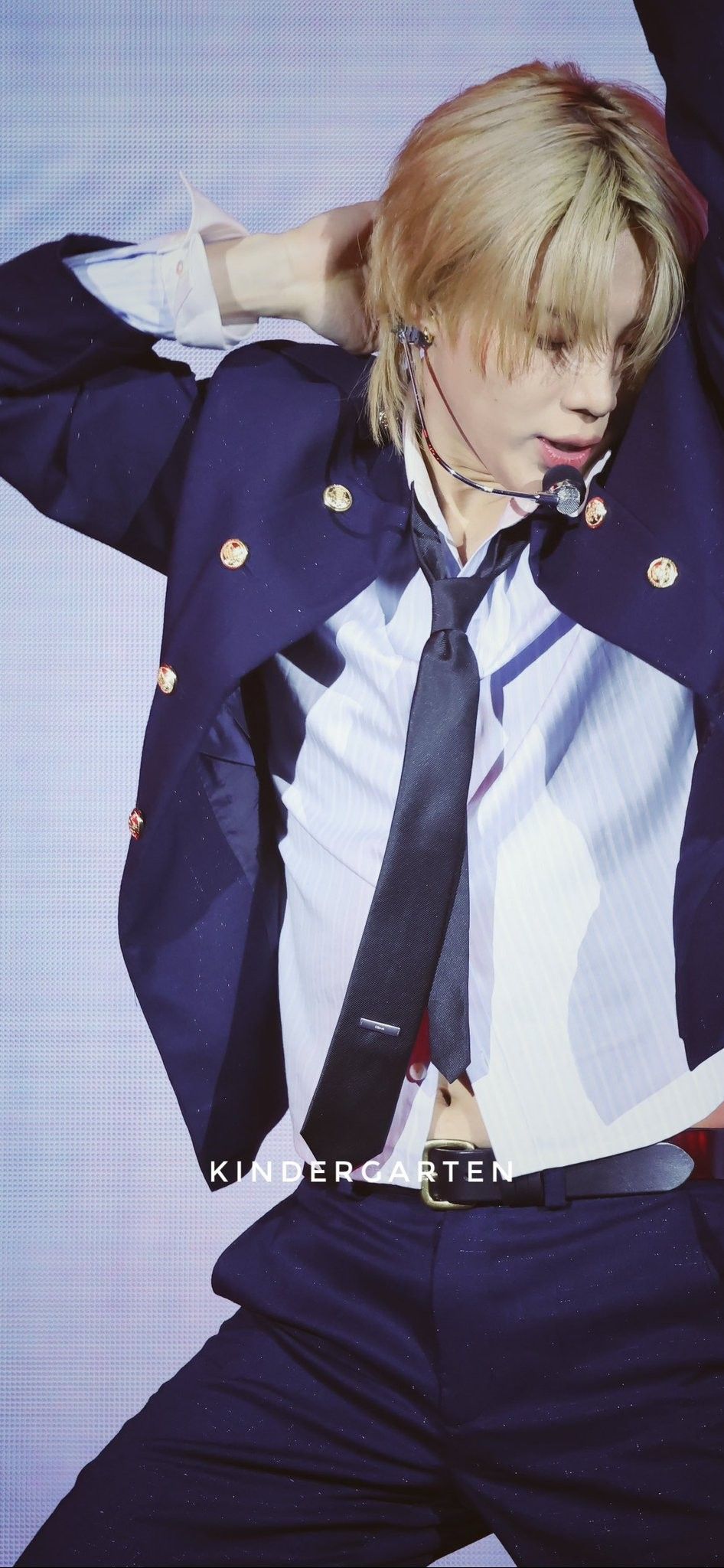 Behind-the-scenes cut of Taemin (SHINee)