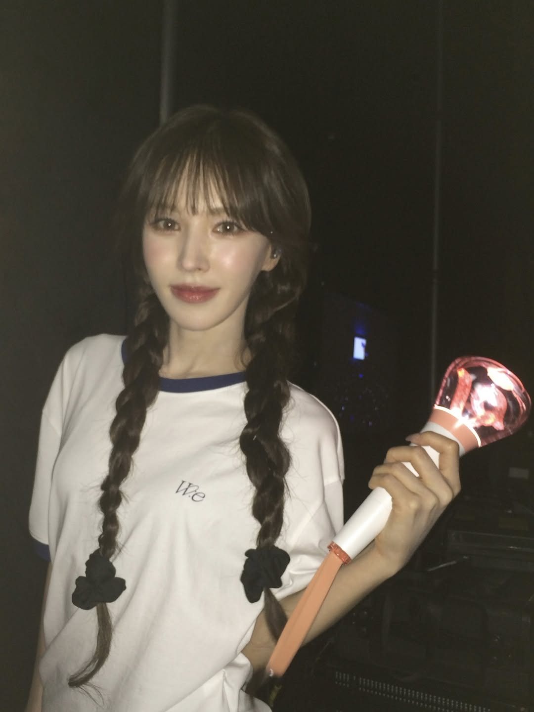 Wendy (Red Velvet)的幕后花絮