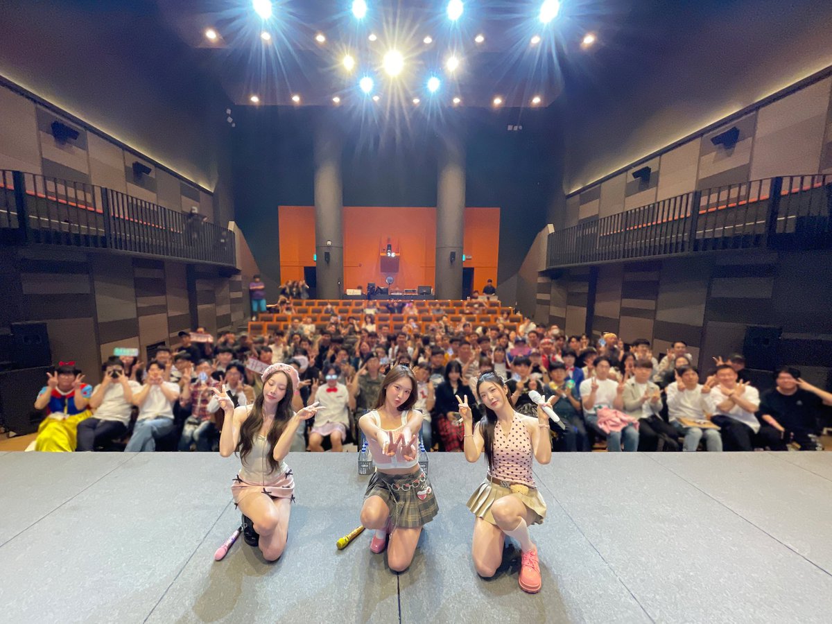 Behind-the-scenes cut of BBGIRLS