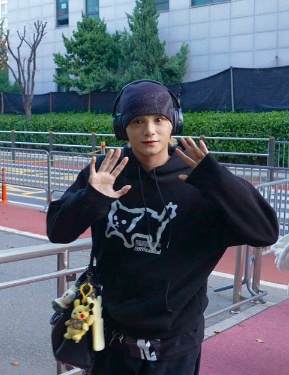 Behind-the-scenes cut of Zayyan (XODIAC)