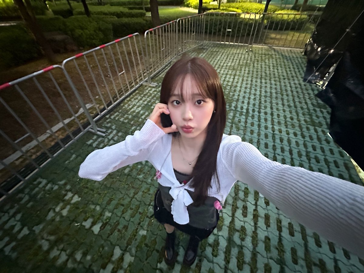 Recent activity shot of Chuu